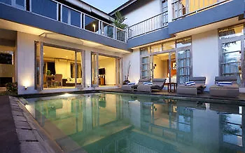 Ami Coral Villa Seminyak 0*,