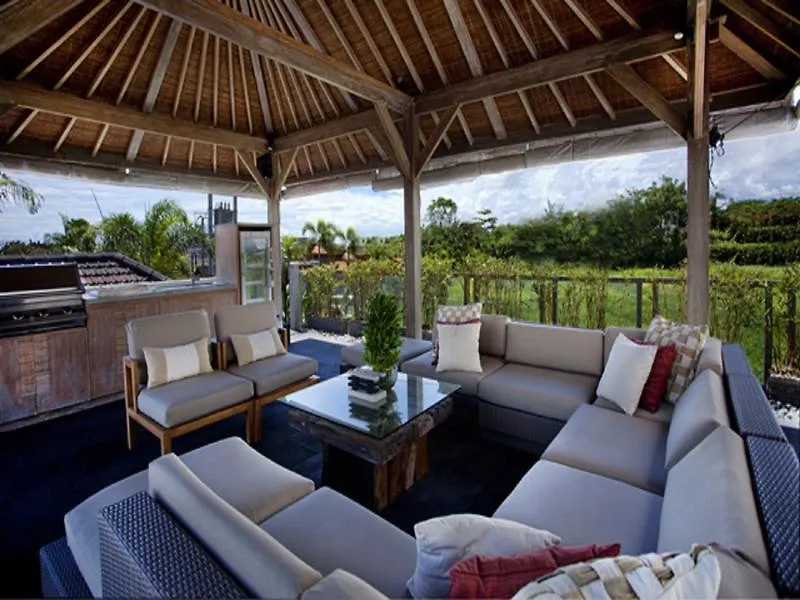 Ami Coral Villa Seminyak Indonesien